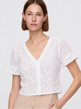 Zara White Short-Sleeve Button-Front Eyelet Top XS